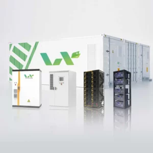 The MW-class containerized battery energy storage system BESS, which is carried by a 40-foot standard container, has a series of industrial and commercial liquid-cooled energy storage battery cabinets and battery clusters in front.